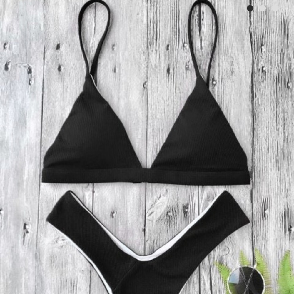 NEW WITH OUT TAGS. ZAFUL BLACK BIKINI.